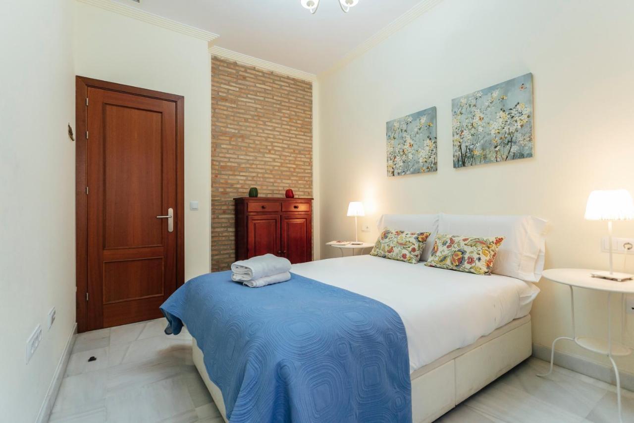 Alohamundi Zaragoza IV Apartment Sevilla Bagian luar foto