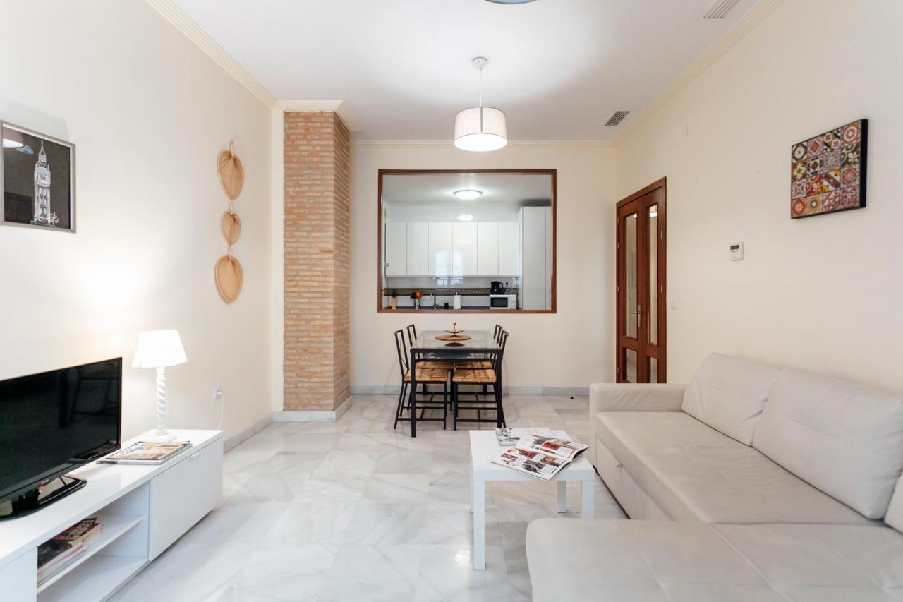 Alohamundi Zaragoza IV Apartment Sevilla Bagian luar foto